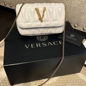 Versace Virtus quilted Nappa Leather Evening Bag white and gold